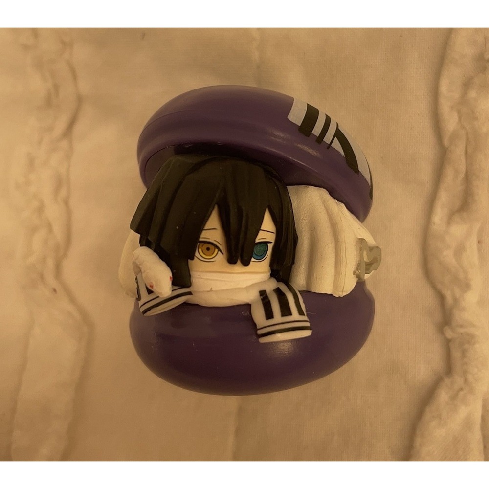 Demon Slayer: Kimetsu No Yaiba Charamacarons Gashapon Bandai Namco Obanai Iguro